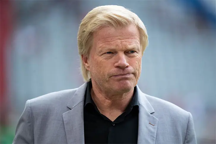 Oliver Kahn – 800.000 Euro
